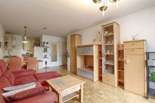 01_Wohnzimmer - 2 Zimmer Etagenwohnung zum Kaufen in München