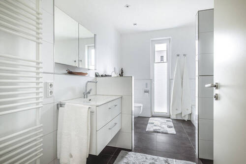 Elternbad Ansicht 1 - 