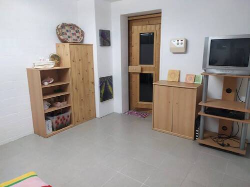 Vorraum zur Sauna im Keller - 