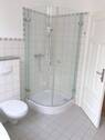1. Obergeschoss Badezimmer, Dusche, Wanne, Fe - 