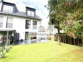 AS IMMOBILIEN - AS IMMOBILIEN: Stilvolle DHH mit 5 Zimmern Einbauküche Terrasse 2x Stellplätze - Wiesbaden Auringen