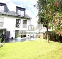 AS IMMOBILIEN: Stilvolle DHH mit 5 Zimmern Einbauküche Terrasse 2x Stellplätze - Wiesbaden Auringen
