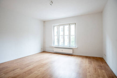 Zimmer 2 - 