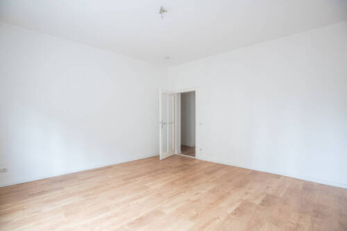 Zimmer 2 - Licht, Luft & Lage: 2-Zimmer-Wohnung mit Balkon in Friedrichshain - ideal für Eigennutzer & Anleger
