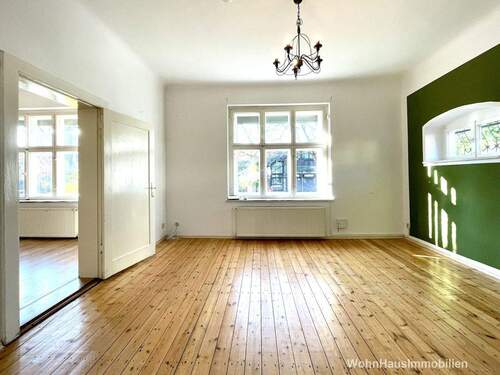 Drei große Räume im Erdgeschoss - 