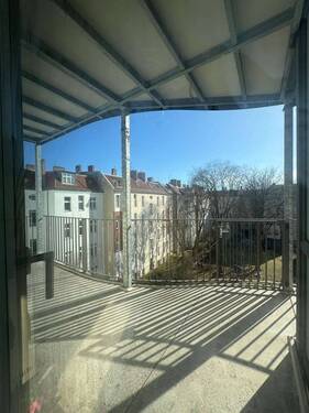 Balkon ca. 9 m² - 2 Zimmer Etagenwohnung zum Kaufen in Berlin