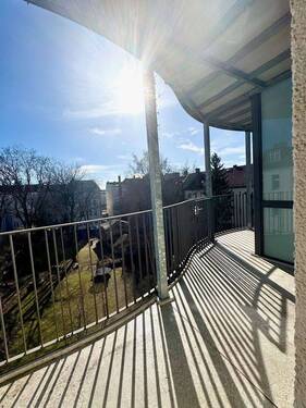 Balkon - 2 Zimmer Etagenwohnung in Berlin