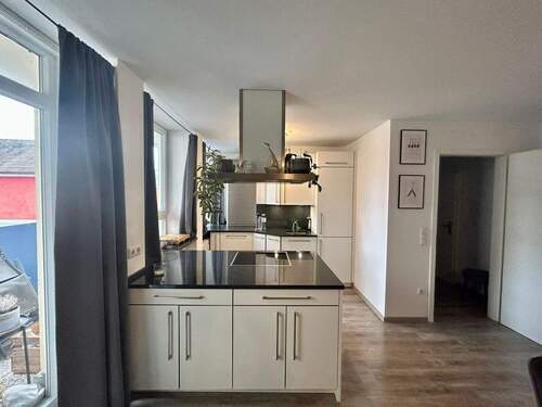 Offene Küche - Helle 2-Z.-Whg. inkl. hochwertiger Einbauküche und Balkon I 1A Infrastruktur