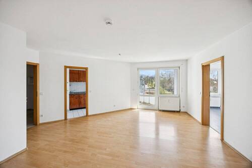 Wohnzimmer - 2 Zimmer Etagenwohnung in Schöneiche bei Berlin