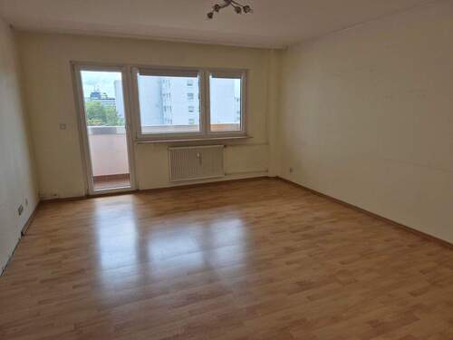 Wohnbereich - 3 Zimmer Etagenwohnung in Dietzenbach