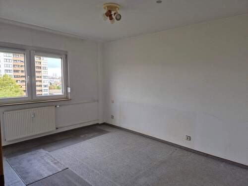Schlafzimmer 1 von 2 - 