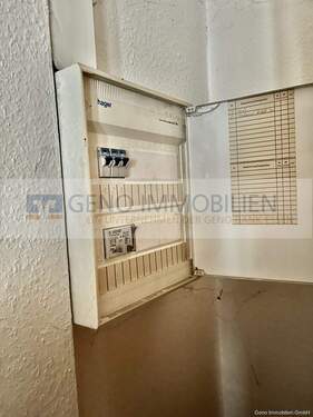 Beispiel Elektrik - 2 Zimmer Gewerbeobjekt (Büro, Produktion, Verkauf) in Oberhausen / Altstadt-Süd