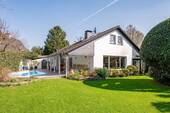 Haus-, Gartenansicht - 