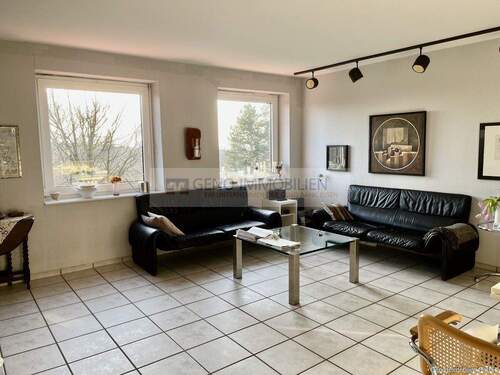 Wohnraum - 3 Zimmer Etagenwohnung zum Kaufen in Essen / Bedingrade