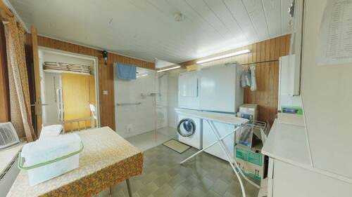 HWR mit Dusche - 