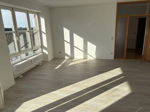 Wohnzimmer - Etagenwohnung mit 83,00 m&sup2; in Norderstedt zum Kaufen