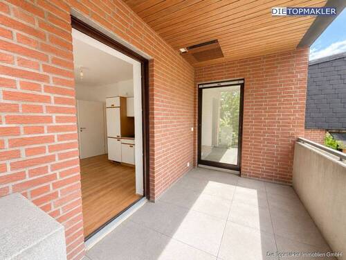 Wohnung Nr.3_Eingang / Bild wurde bearbeitet - 