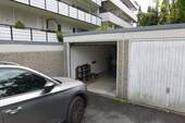 Garage direkt hinter dem Haus - 