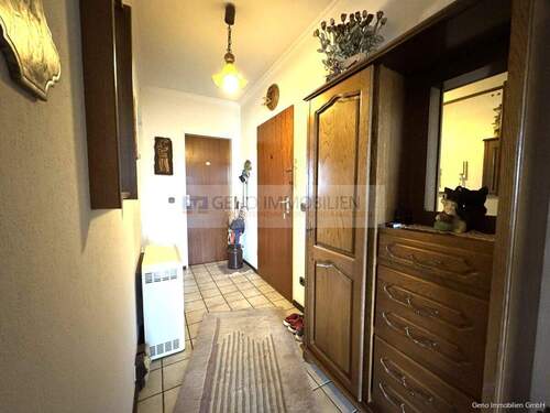 Diele - 3 Zimmer Etagenwohnung in Essen