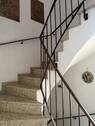 Steintreppe zum Obergeschoss - 