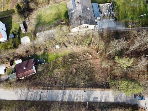 Ruhig Wohnen - Grundstück in Weigendorf zum Kaufen