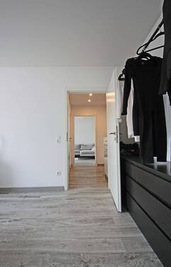 Flur2.jpg - Modernisierte 2-Zimmer Wohnung mit Stellplatz