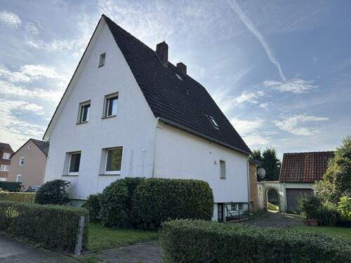 Vorderseite - 6 Zimmer Mehrfamilienhaus, Wohnhaus in Lotte