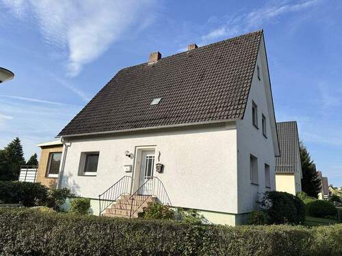 Eingangsbereich - Mehrfamilienhaus, Wohnhaus mit 130,00 m² in Lotte zum Kaufen