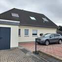 Garage und gepflasterte Stellfläche - 8 Zimmer Mehrfamilienhaus, Wohnhaus zum Kaufen in Elsfleth