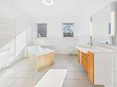 Badezimmer - Mehrfamilienhaus, Wohnhaus mit 1.462,50 m² in Wagenfeld zum Kaufen