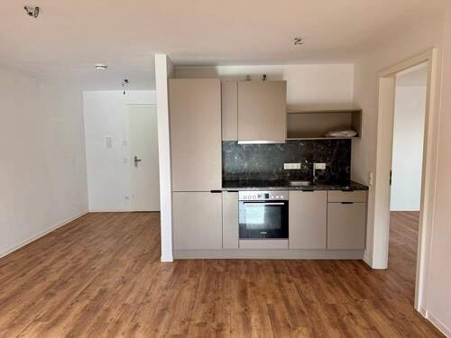 Wohnbereich mit EBK - 