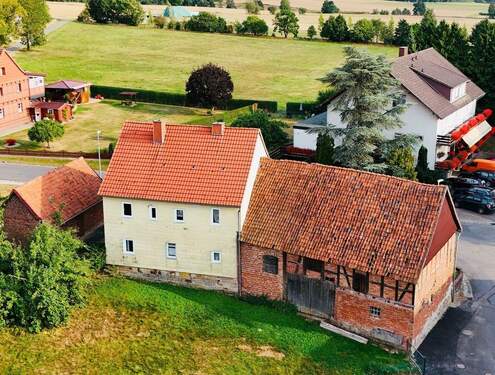 01. Luftaufnahmen (5) - 5 Zimmer Einfamilienhaus zum Kaufen in Moringen