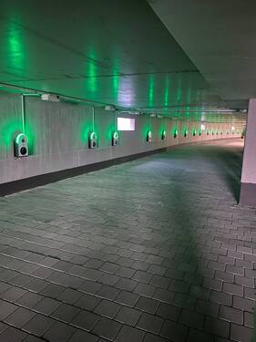 Stellplätze mit Wallboxen - Tiefgaragen-Stellplätze mit Wallbox für E-Mobilität in zentrumsnaher Lage von Weil am Rhein
