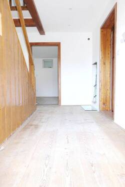 02-Hauseingang-Diele - 5 Zimmer Bauernhaus, Landhaus zur Miete in Königsdorf