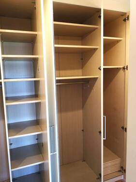 Flur 5 Einbauschrank.jpg - 