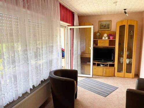 Zimmer UG mit Terrasse - 
