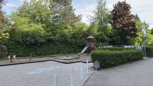 Spielplatz vor der Haustüre - 