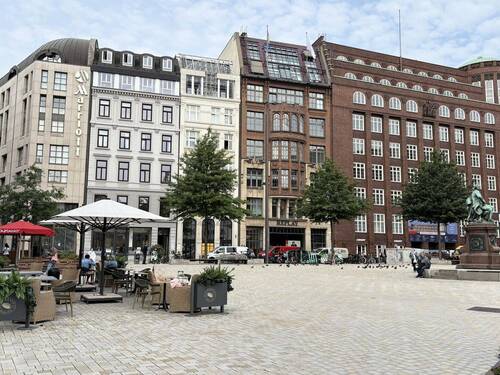 Ansicht - Repräsentative, sanierte Bürofläche am Gänsemarkt