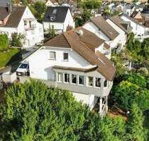 Einfamilienhaus in Hanglage mit einzigartiger Aussicht - Hahnstätten