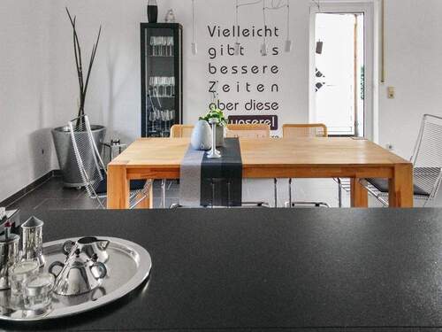 Esstisch - 