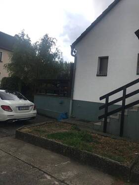 Seitenansicht Hinterhof.jpg - 