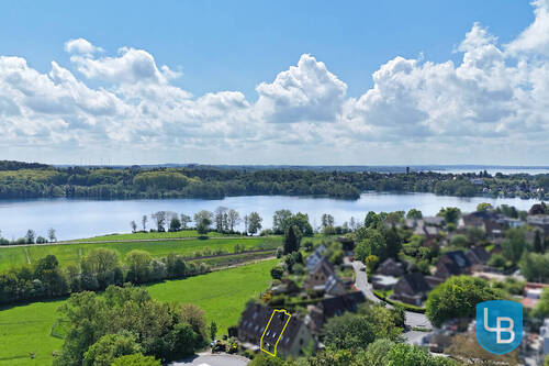 Tolle Lage - Wohnen zwischen Schöhsee & Trammer See- Gepflegtes Mittelreihenhaus mit Garten und Kamin