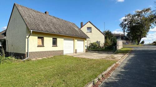  Garagen mit Werkstatt - 5 Zimmer Einfamilienhaus zum Kaufen in Habighorst