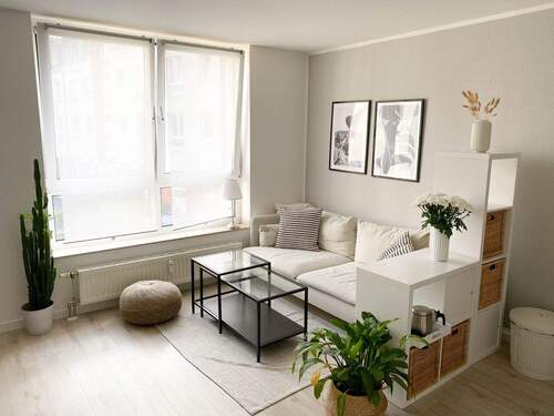 Modern leben...!! - Modernes Apartment in begehrter Grünlage von Neuss-Grimlinghausen !!