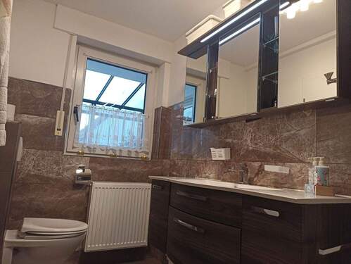 Bad EG - Mehrfamilienhaus, Wohnhaus mit 198,00 m&sup2; in Beckum zum Kaufen