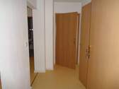 02 Flur - 2 Zimmer Etagenwohnung zur Miete in Plauen