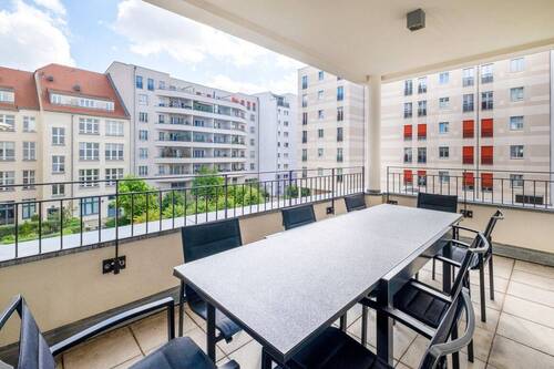 Balkon - 3 Zimmer Etagenwohnung in Berlin