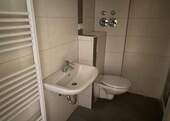 Bad mit Dusche - 