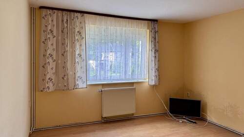 Wohnzimmer im EG - 