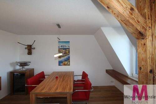  Wohnen - Exklusive 2,5-Zimmer-Wohnung in bester Lage!